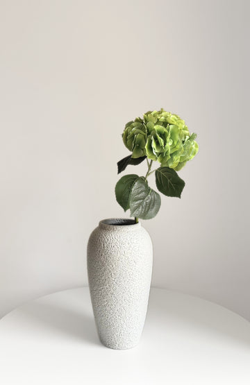 Hydrangea Stem - Crispy Green