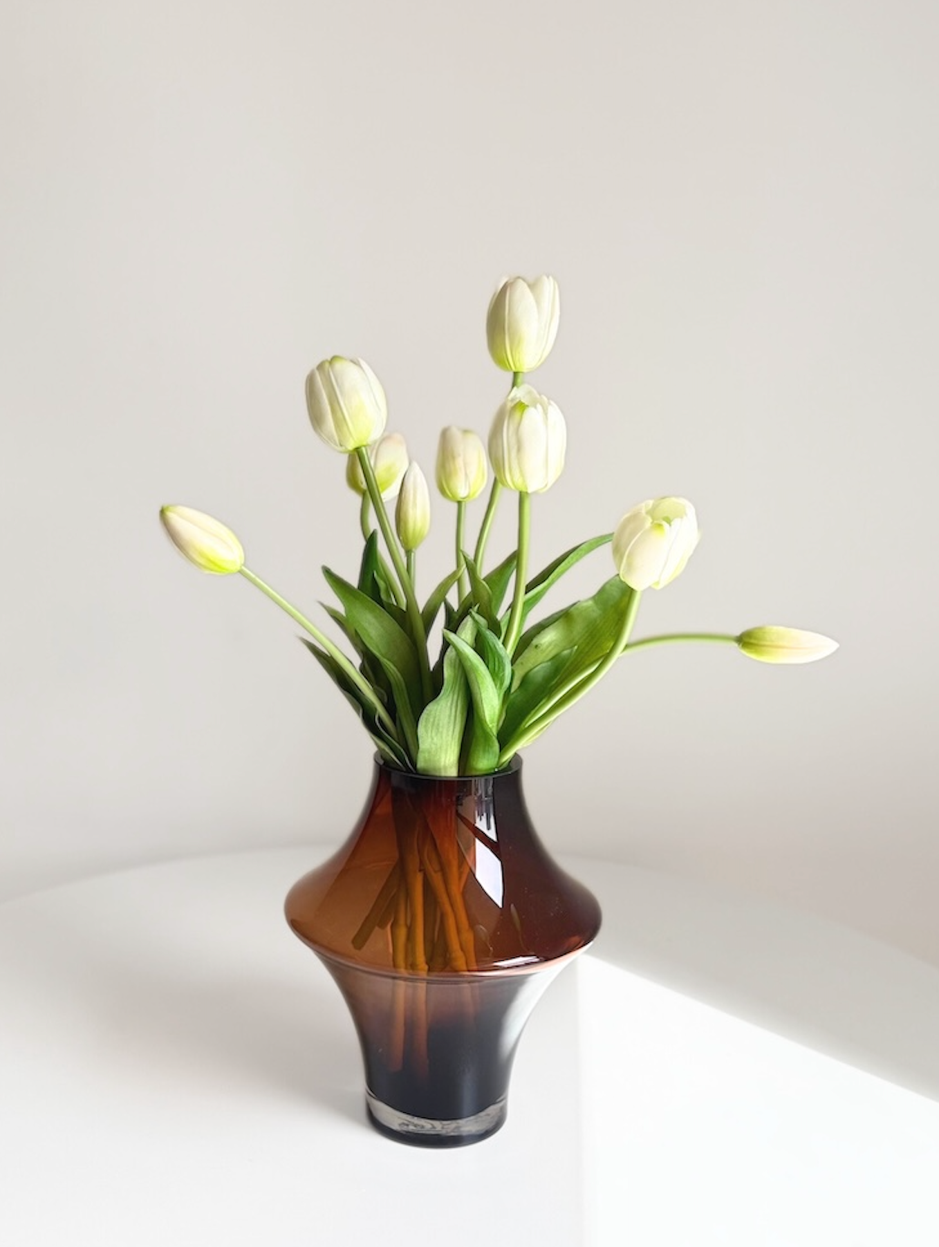 White Tulips bunch of 10